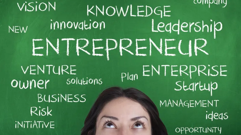 Bootstrap Capital or Borrowing Trap? What Entrepreneurs Need to Know Before Using Short-Term Loans to Launch a Side Business